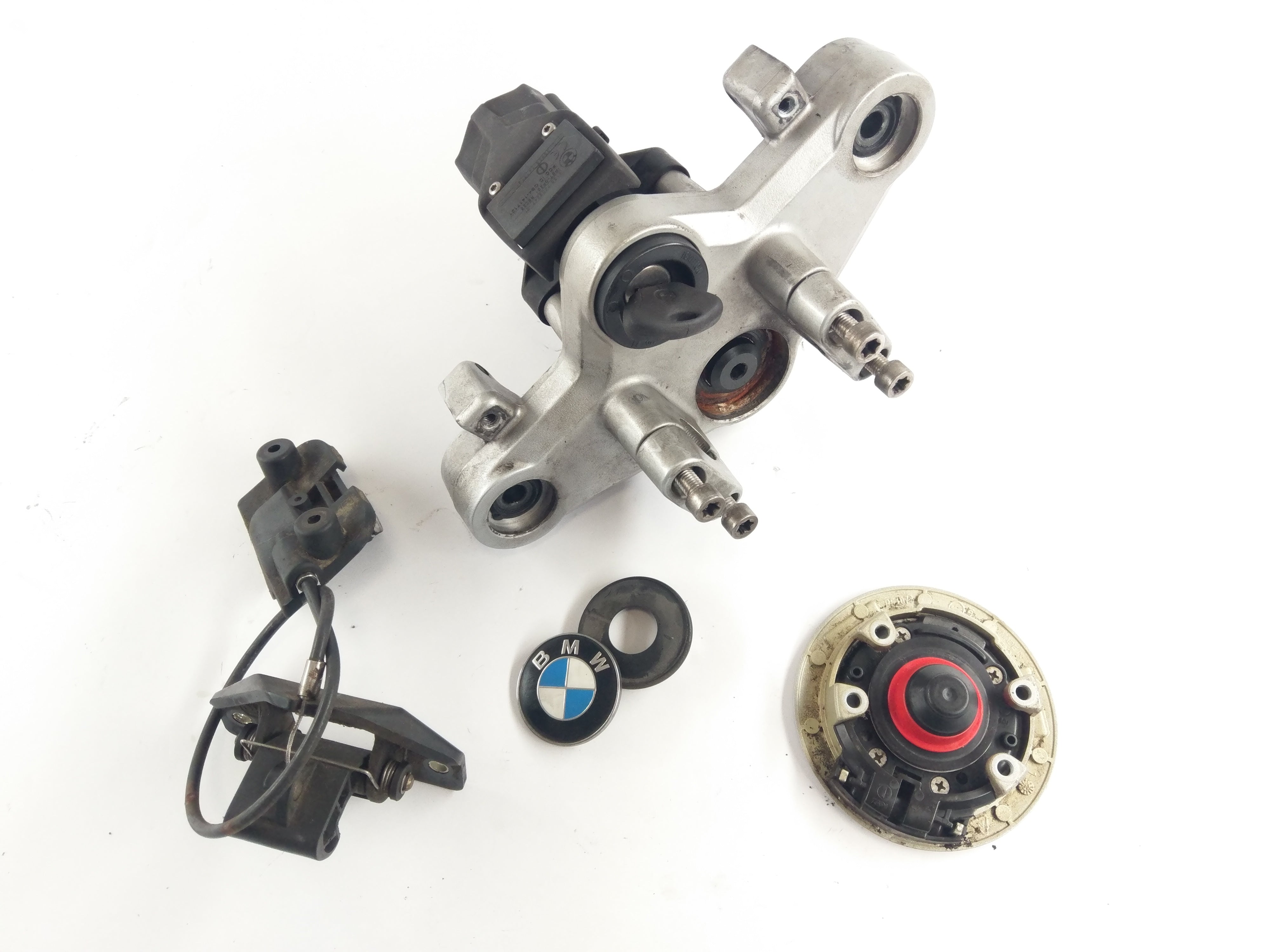 BMW R 1200 R K27 [2007] - Top triple clamp with lock set