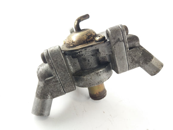 Триумф Bonneville 800 T100 [2004] - Вторичный вакуумный клапан воздушного клапана