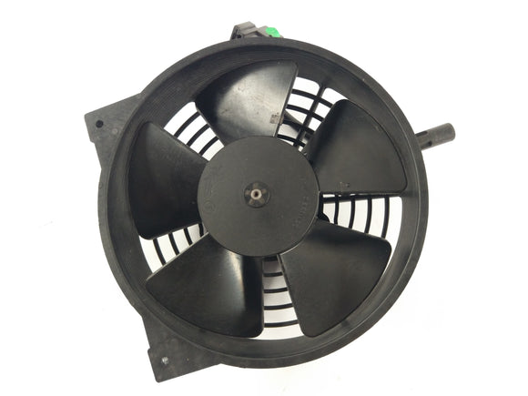 Aprilia RST 1000 Futura [2004] - Fan fanów fanów chłodnicy