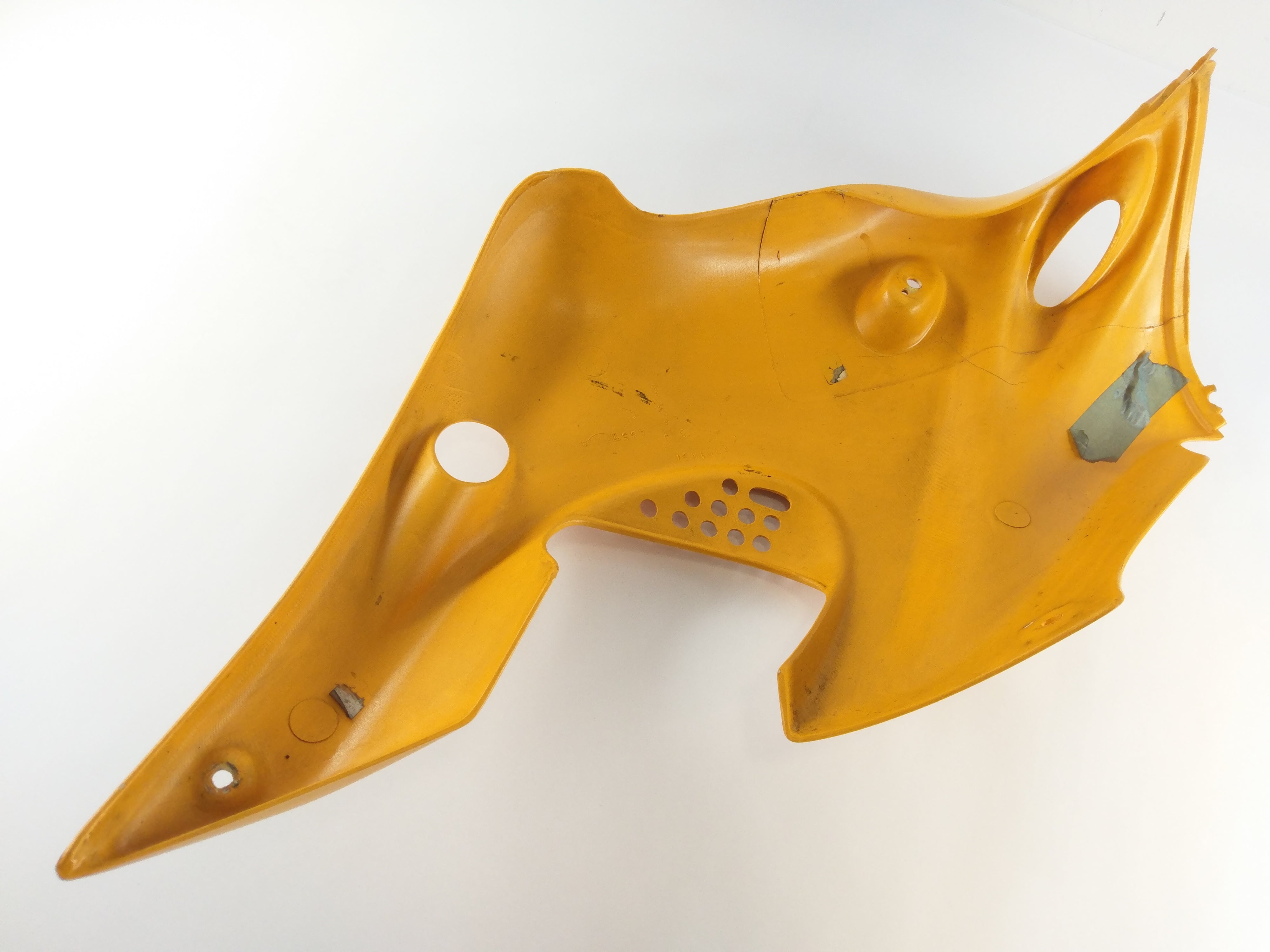 Triumph Sprint 955i RS T695 [2000] - fairing front right yellow