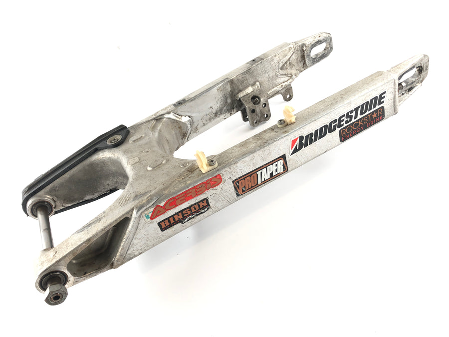 KTM 640 LC4 [2003] - tagumine swingarm
