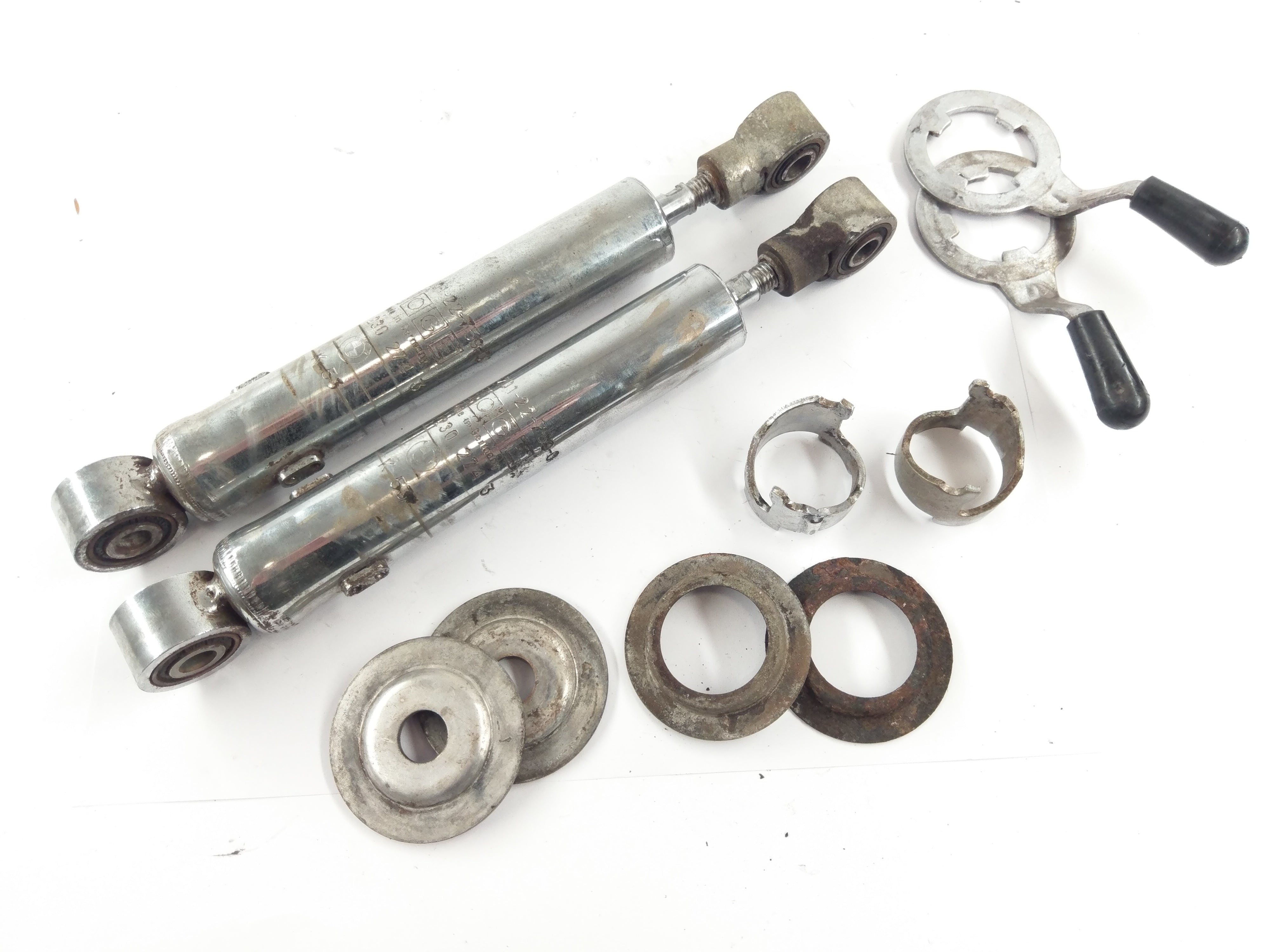 BMW R 100 CS [1983] - Shock absorber struts without springs