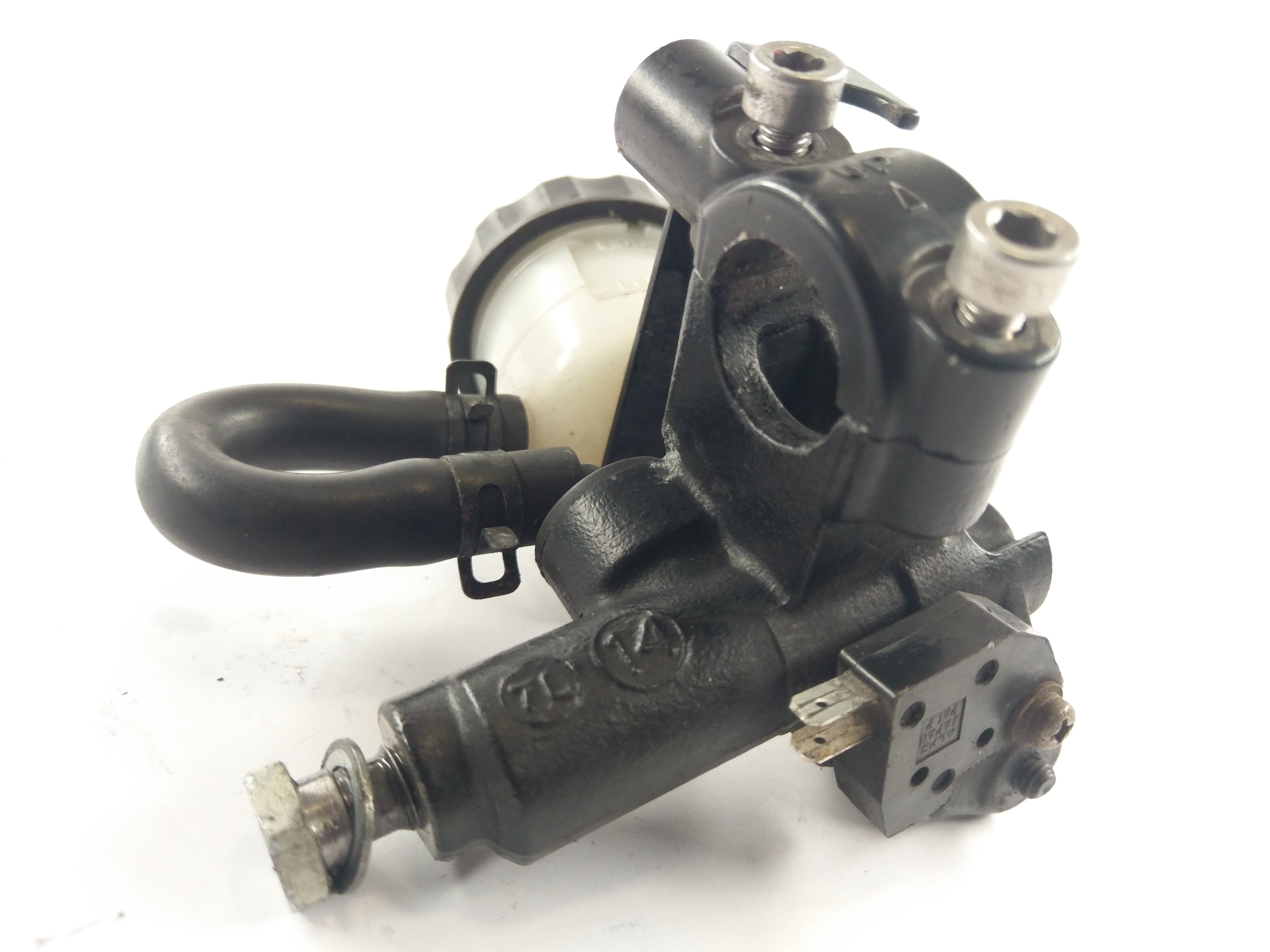 Triumph Speed ​​Triple T509 885i [1998] - Front brake pump