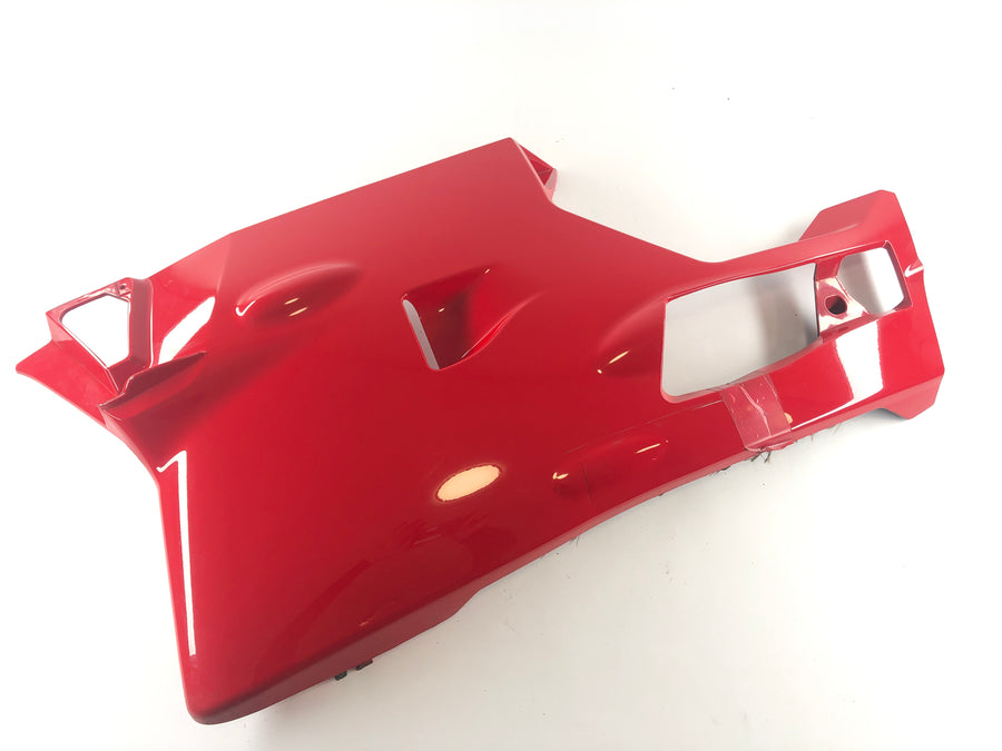 Ducati 999 H4 [2003] - Parte inferiore del rivestimento del rivestimento laterale a sinistra con crack
