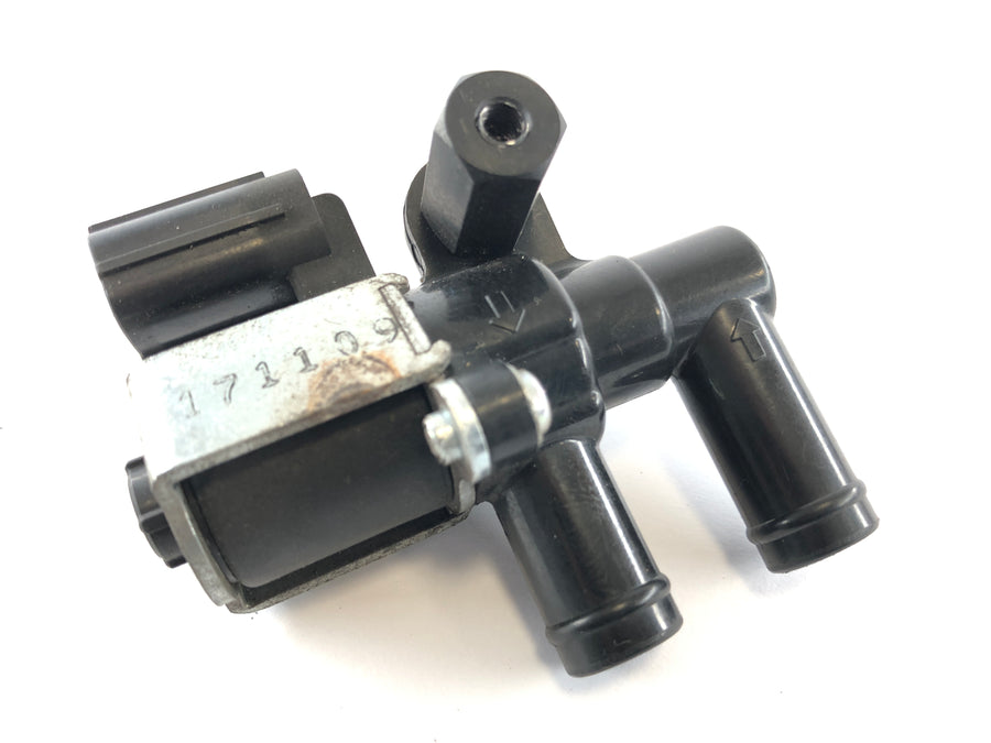Husqvarna 701 Vitpilen [2018] - Secondary air valve Secondary air sensor