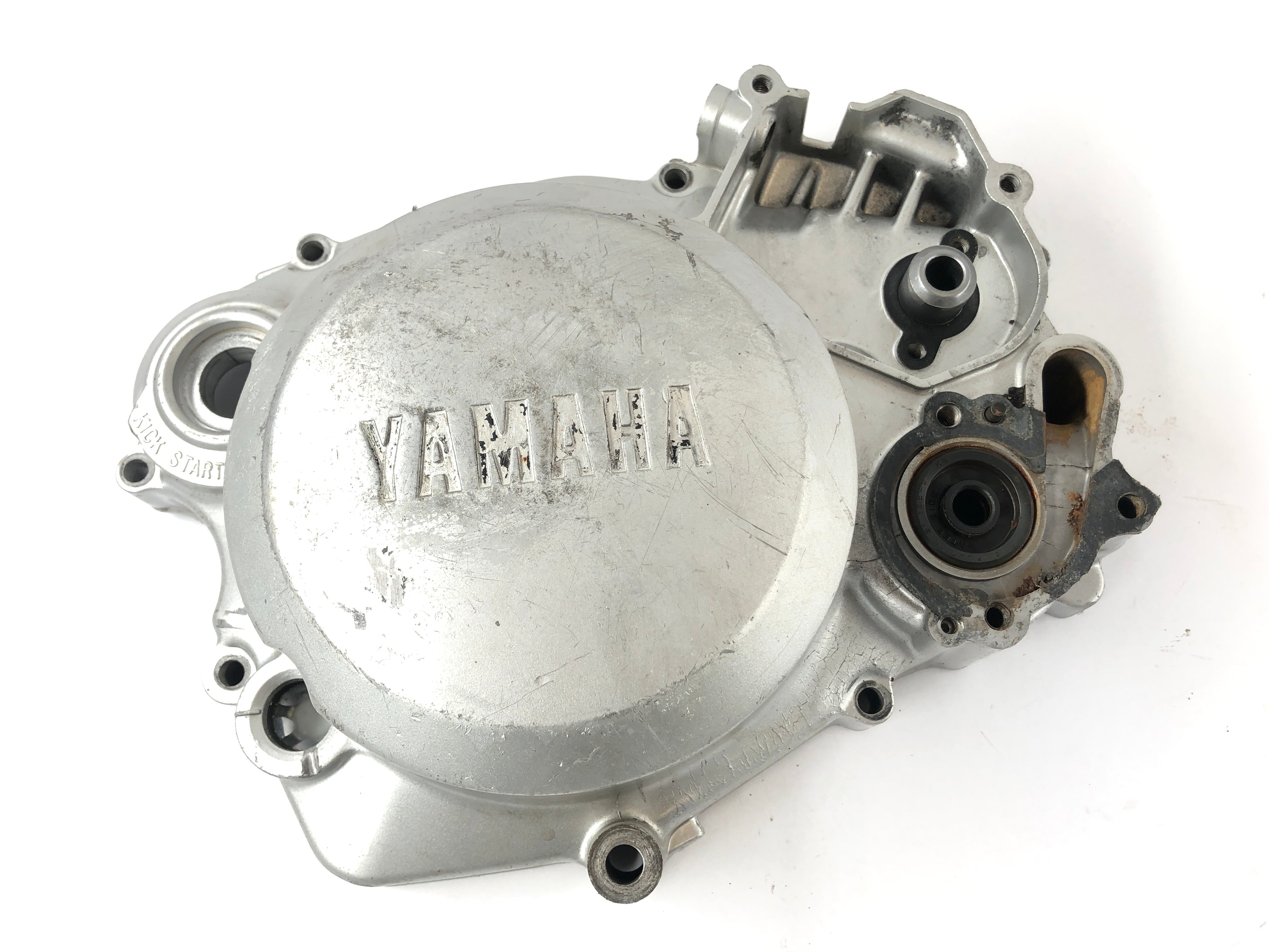 Yamaha DT 125 4BL [1999] - Clutch cover engine cover