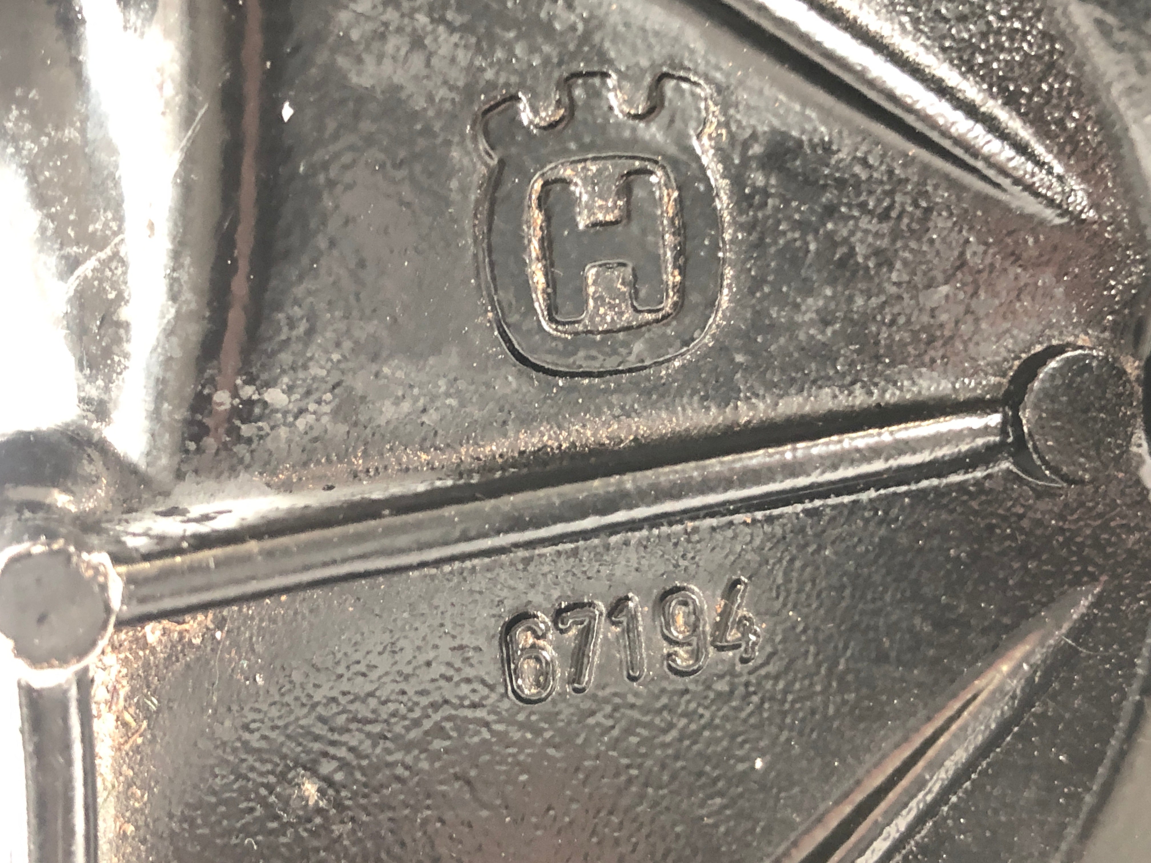 Husqvarna TE 610 8AE [1992] - Engine cover clutch cover inside