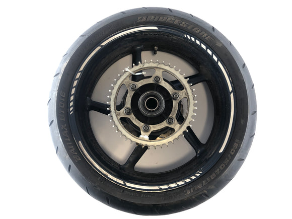 Yamaha YZF R1 RN12 [2005] - Rear wheel rim with paint damage