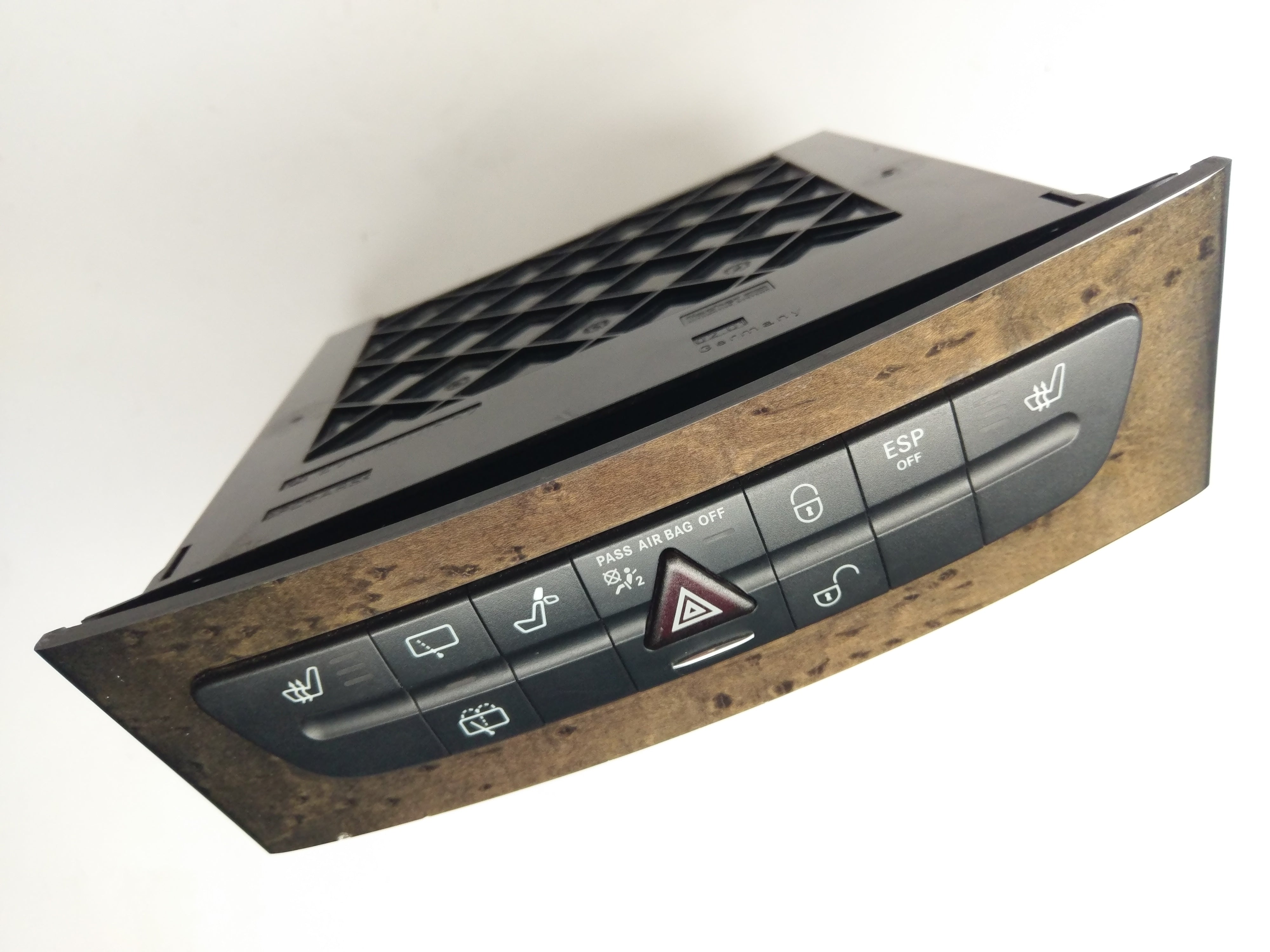 Mercedes Benz E 280 CDI [W211] - CD Player Control Unit Seat Heating