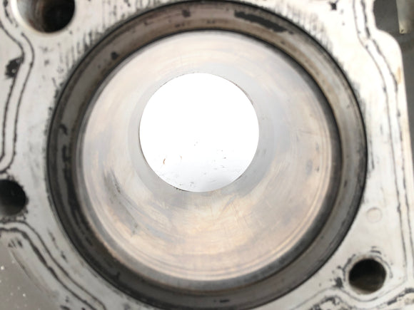 Yamaha XV 750 Virago [1991] - цилиндр с поршнями