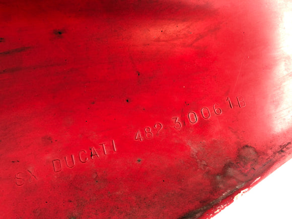 Ducati 888 Strada [1993] - revestimento traseiro esquerdo do revestimento
