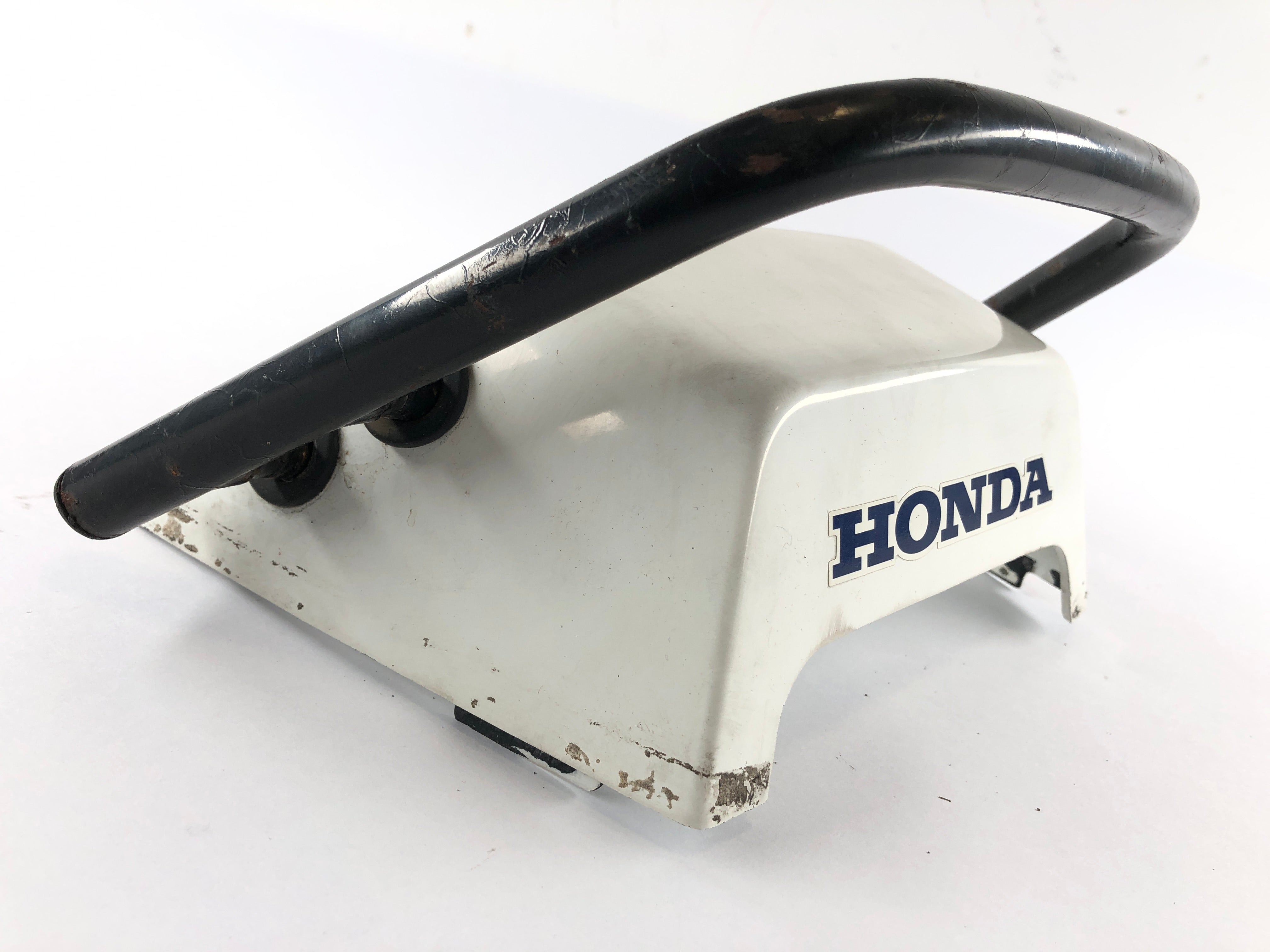 Honda NS 400 R NC19 [1985] - rivestimento posteriore con un handicap