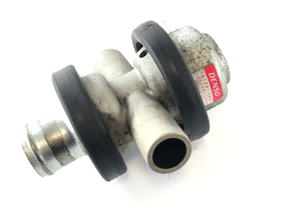 Kawasaki Zrx 1200 S ZRT20A [2003] - vzduchový ventil sekundárního vzduchového ventilu