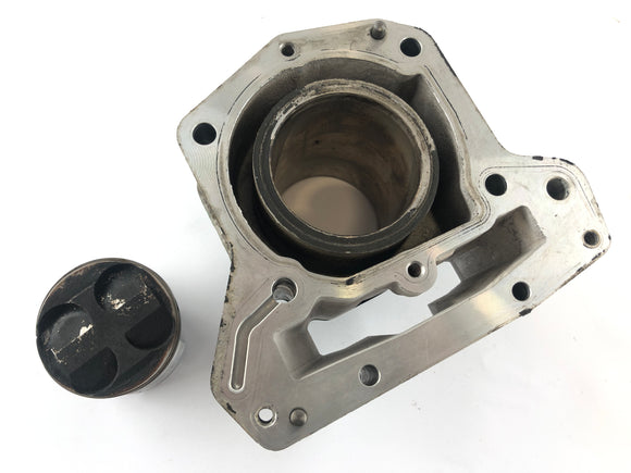 BMW C1 125 [2001] - Cylinder med kolvar