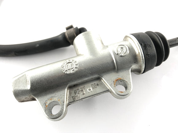 BMW F 800 ST [2006]  - 後ろのブレーキポンプ