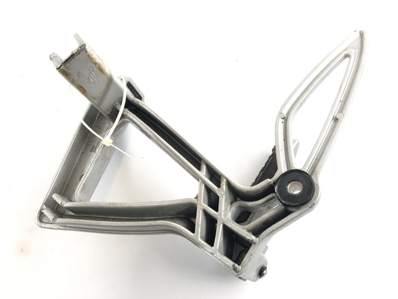 Can on the Spyder SM5 [2009] - poggiapiedi pediatrici a destra