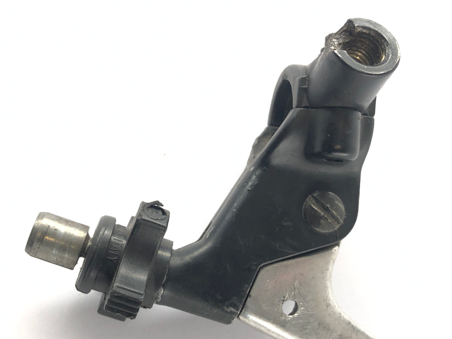 Husqvarna SMR 570 [2003] — sajūga stiprinājuma sajūga svira