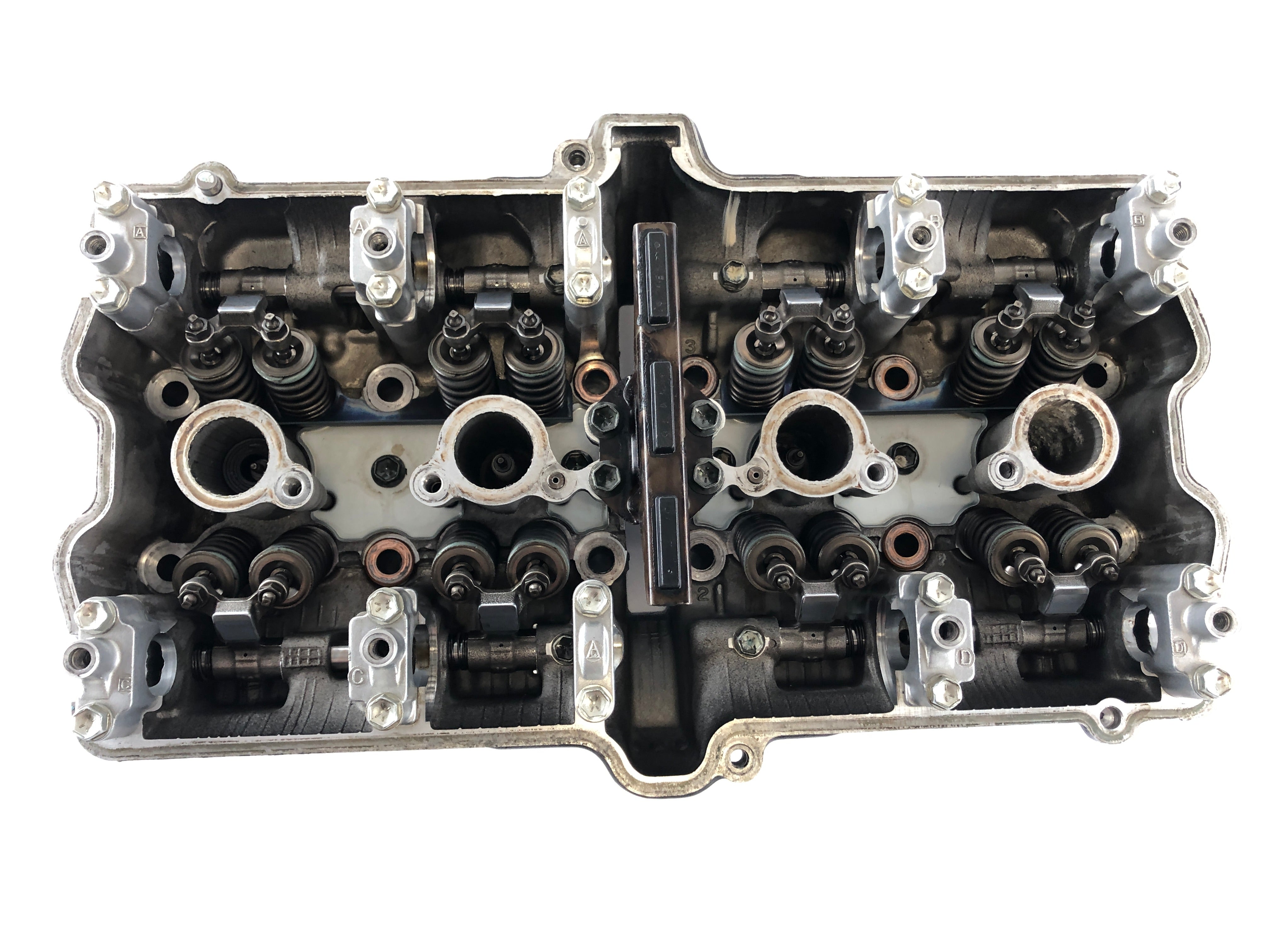 Suzuki Bandit GSF 650 S WVB5 [2005] - Cylinder head