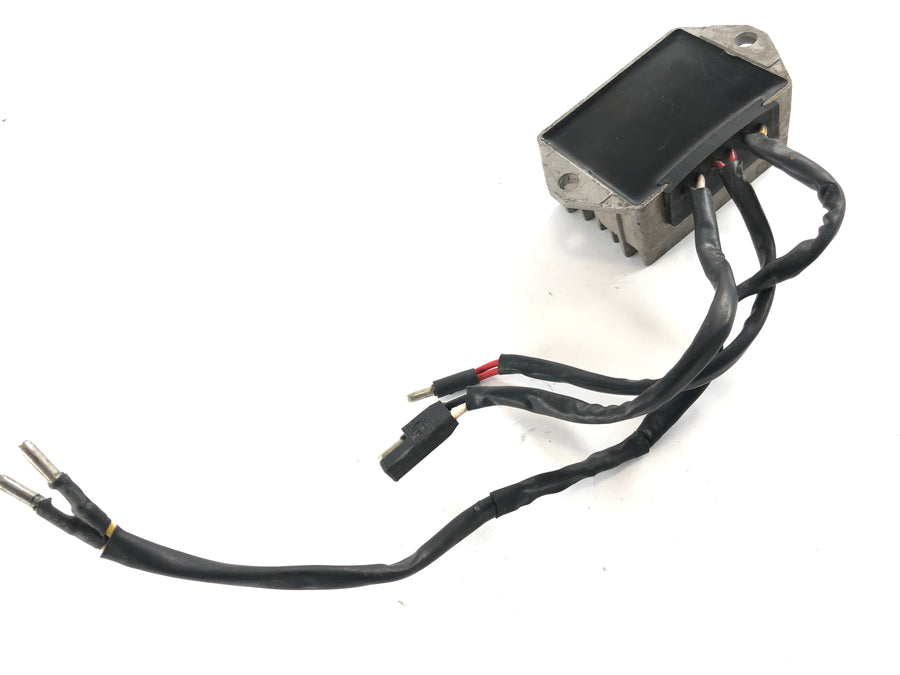 Ducati 888 Strada [1993] - Controller