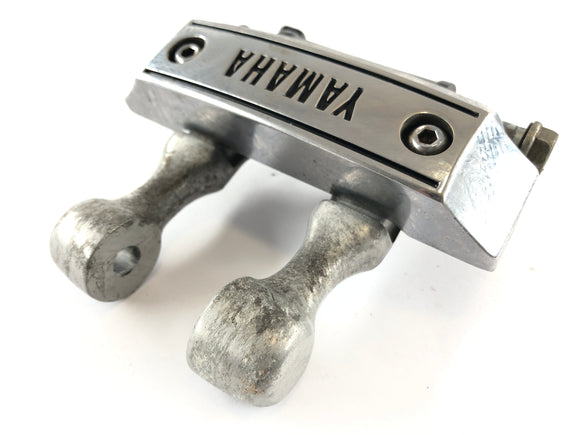 Yamaha XV 750 Virago [1991] - Distribuidores de la línea de frenos de grabación de faros con emblema