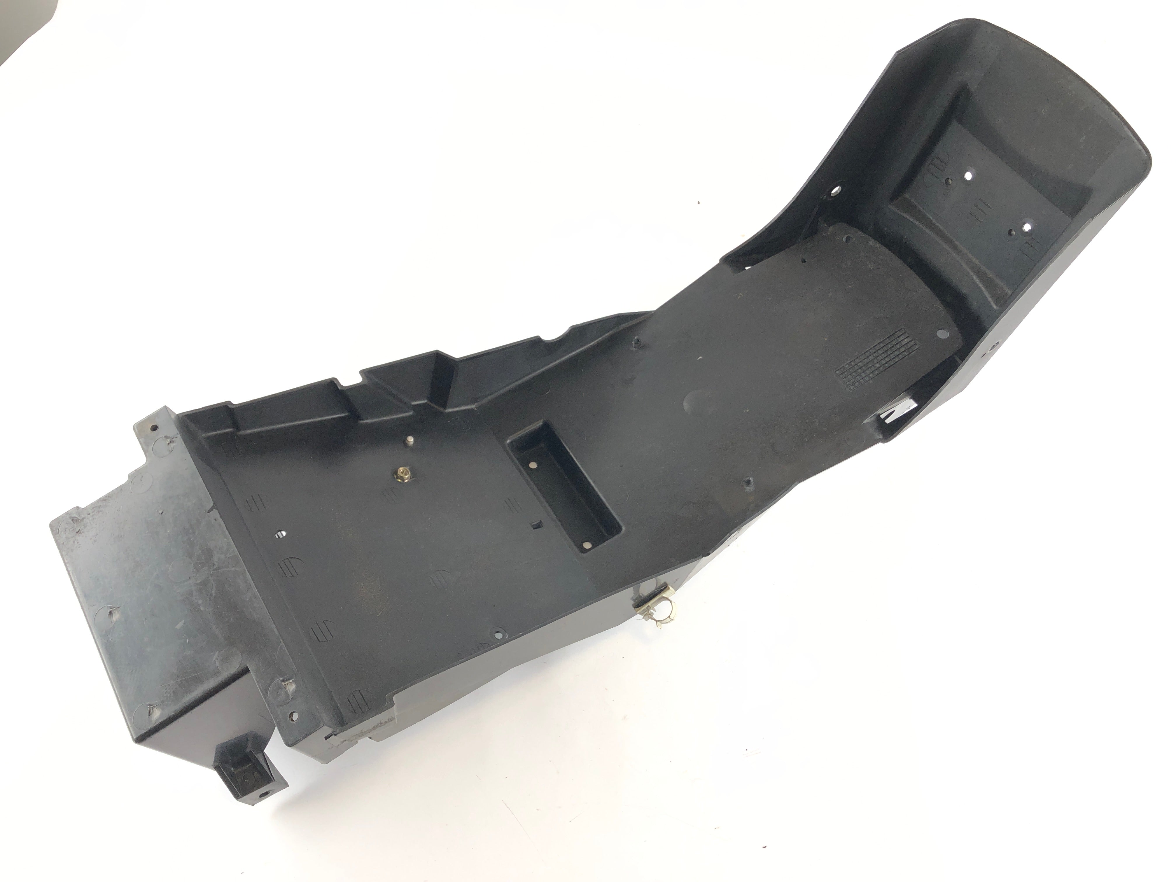 Triumph Sprint 955i RS T695 [2001] - Rear underbody interior panel