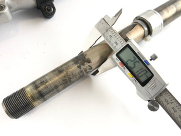 Triumph Sprint 955i RS T695 [2001] - Fourche Fourche télescopique avec axe - 0