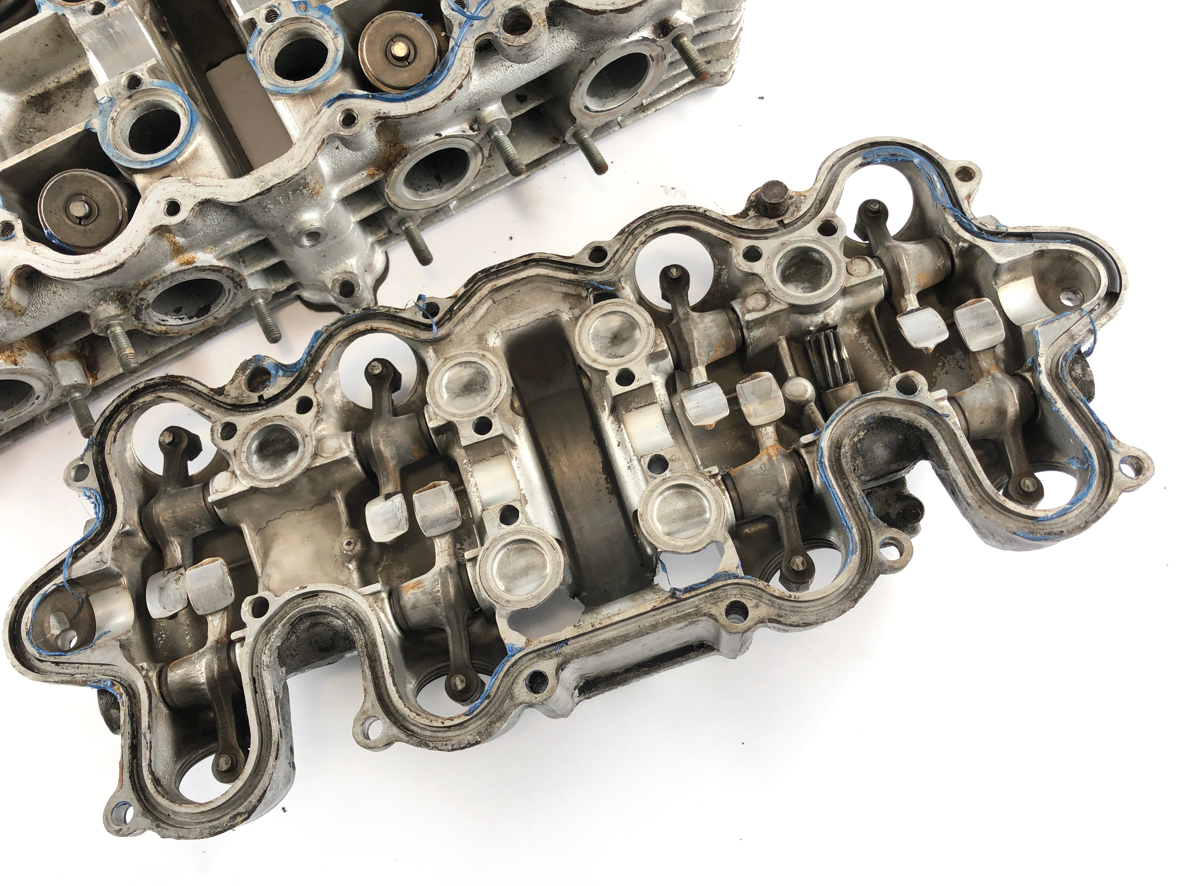 Honda CB 550 F [Super Sport] - Cylinder head