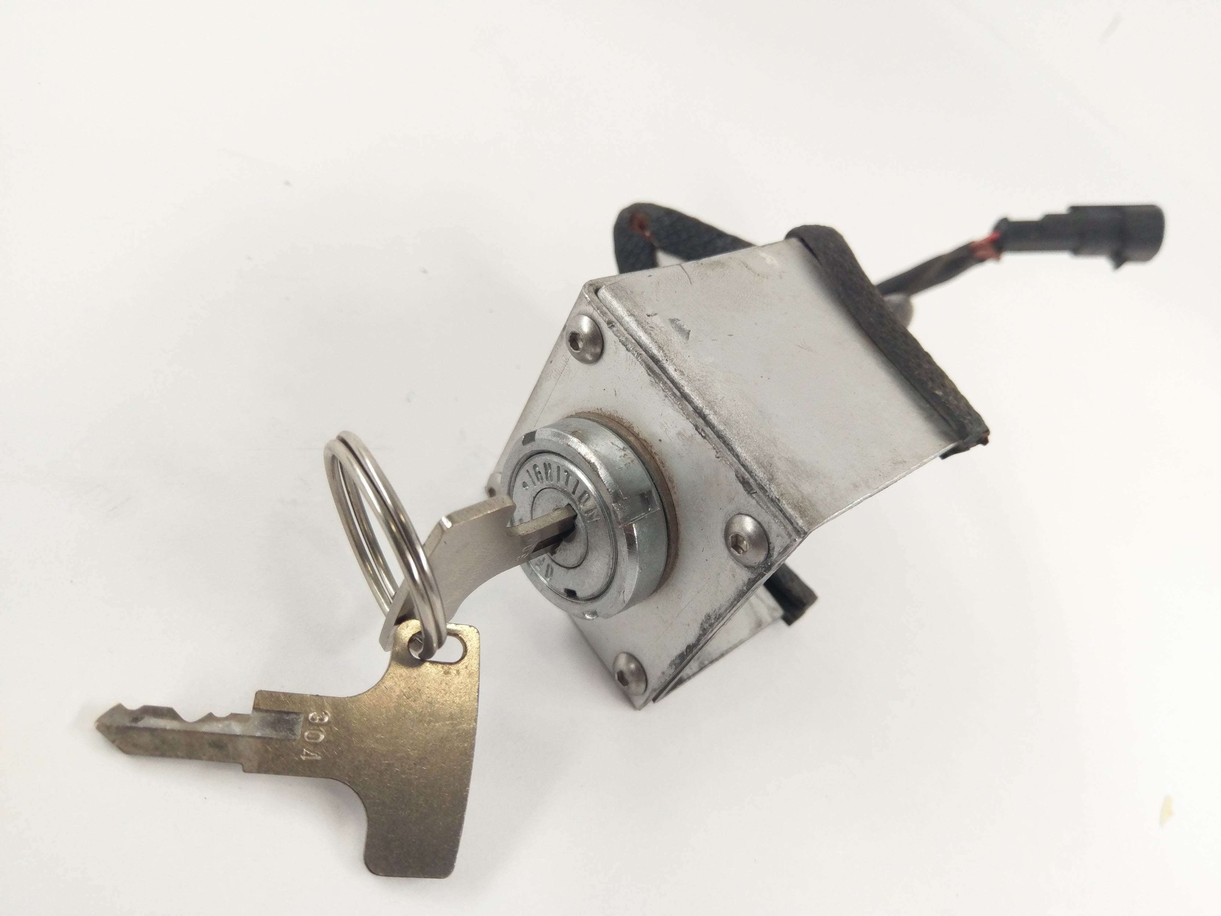 Honda XR 600 R PE04 [1994] - Ignition lock with 2 keys