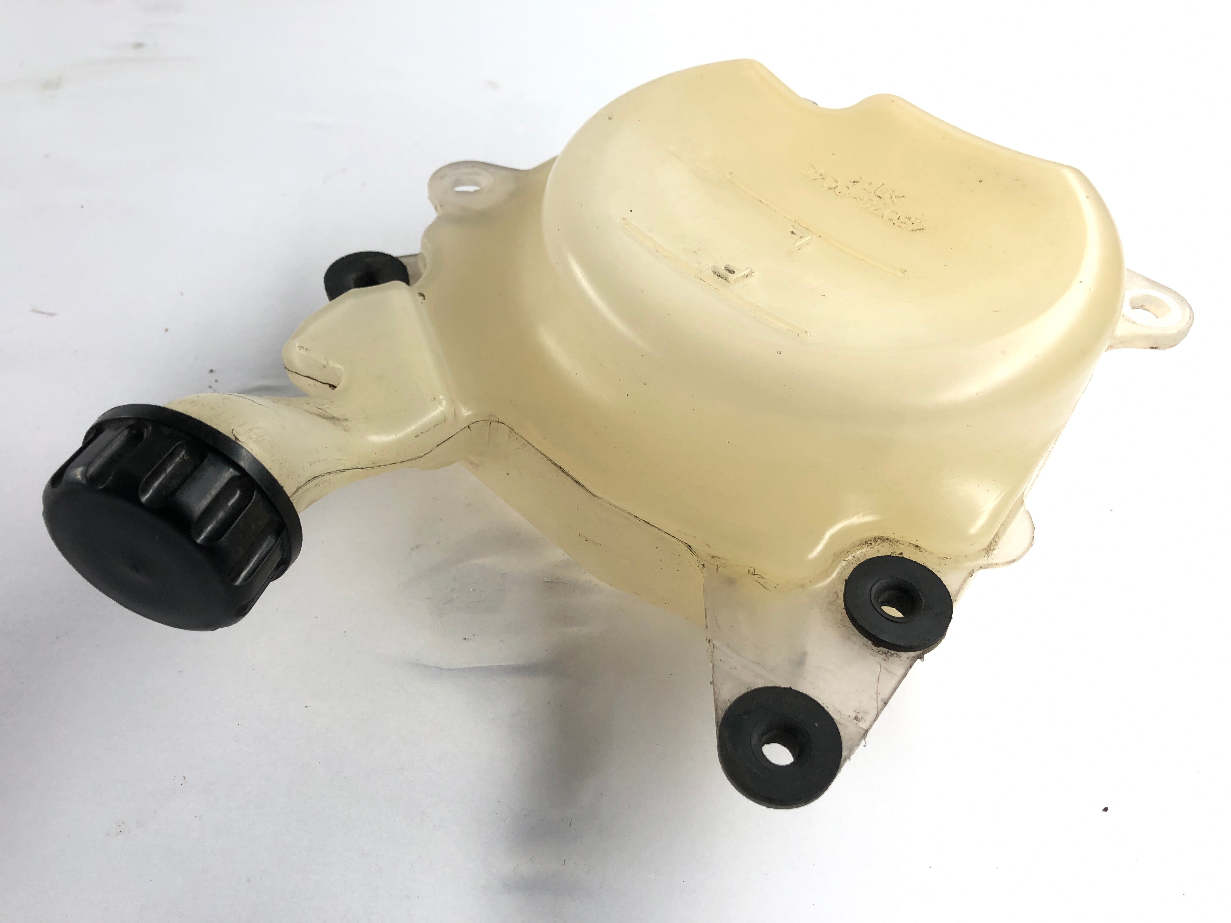 Kawasaki VN 900 Classic [2010] - Cooling water expansion tank