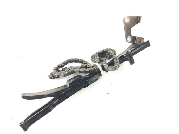 Yamaha XT 660 X DM01 [2006] - Ohjausketju kiinnityskiskolla ja liukuhyllyllä