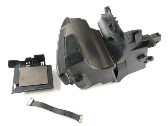 Yamaha XVS 650 Drag Star 4VR [1997] - Akku laatikko