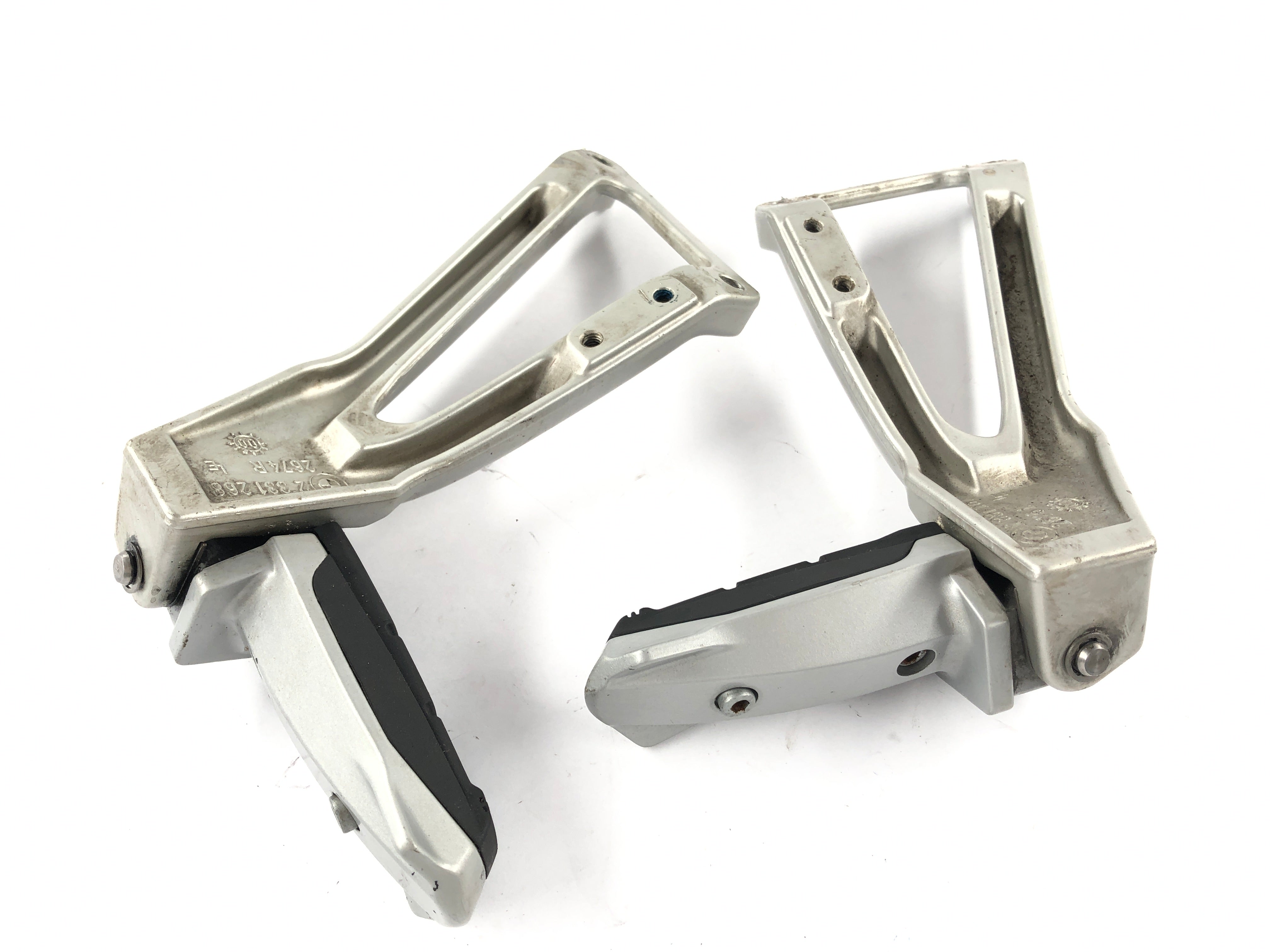 BMW R 1100 S [2001] - Passenger footrests left and right with holder