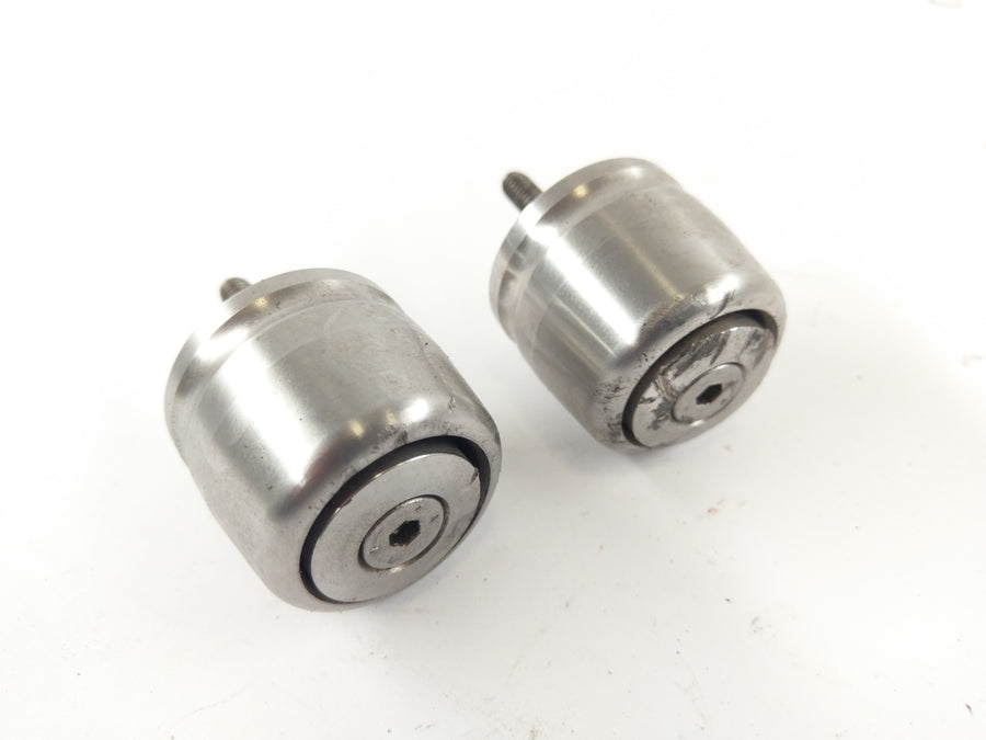 Triumph Tiger 885i T709 [1999]  - ハンドルバーの終わり