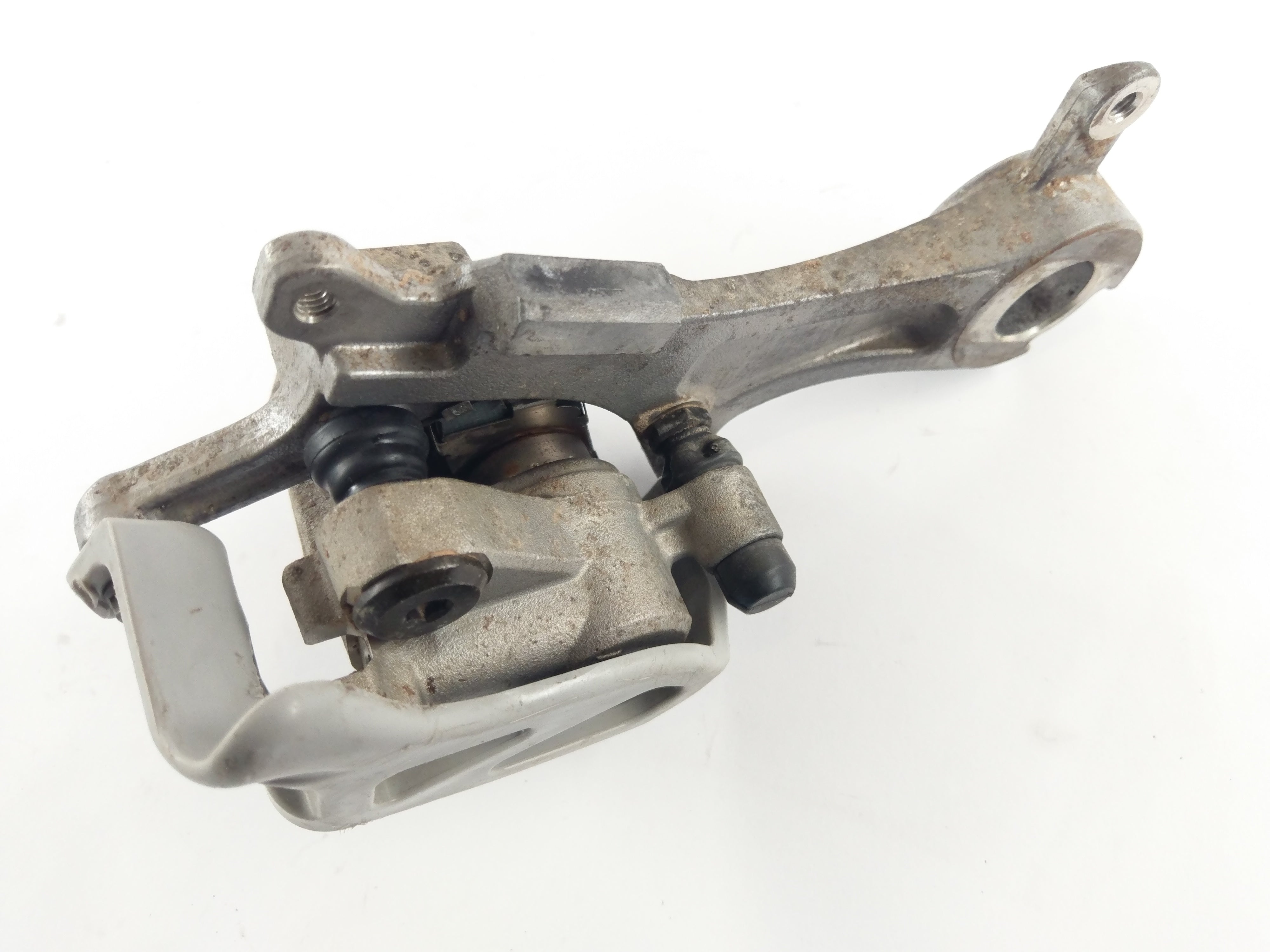 Yamaha YZ 450 F [2005] - Rear brake caliper with anchor plate