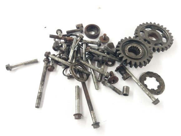 Suzuki RM 250 [1993] - Gears en schroeven zijn bundel