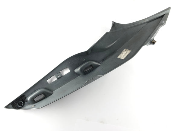 BMW R 1200 RT [2004] - Preso na parte traseira esquerda