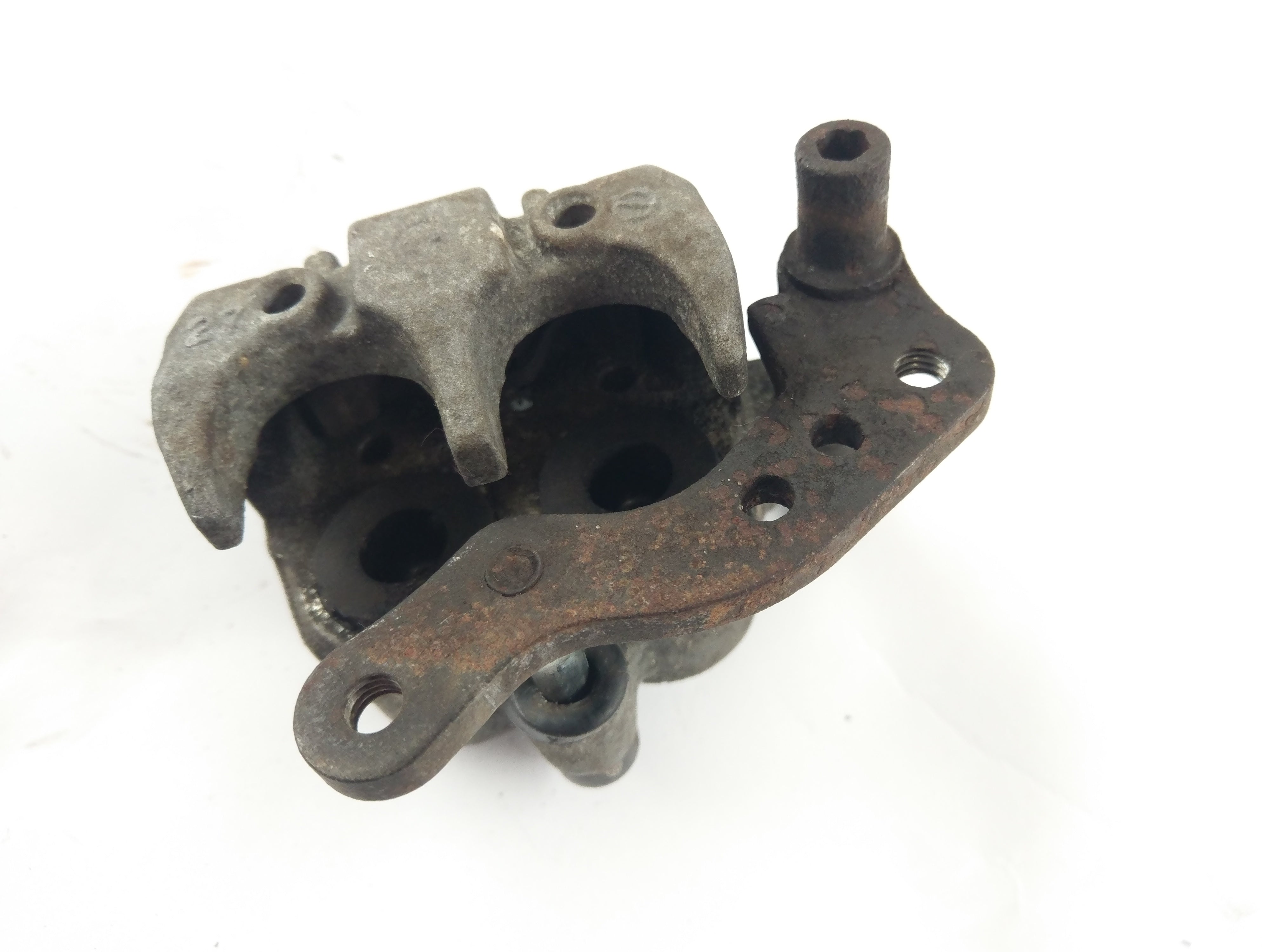 Suzuki DR 350 SK42B [1992] - front brake caliper