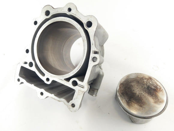 BMW F 650 GS R13 [2001] - Цилиндр с поршнями