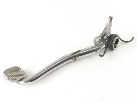 Suzuki GT 750 [1973] - brzdový pedál s jarem