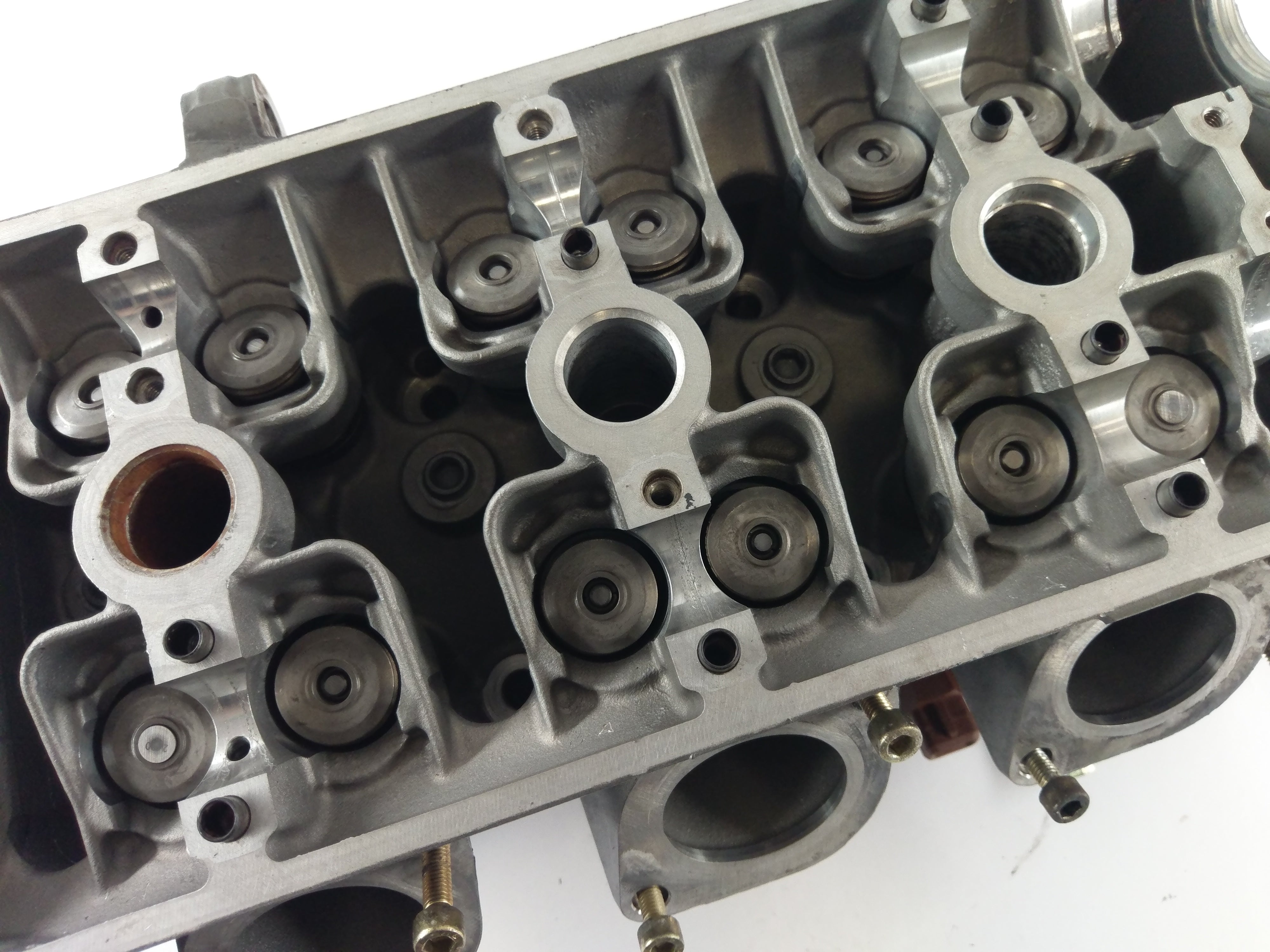 Benelli TNT 1130 Sport [2002] - Cylinder head - 0