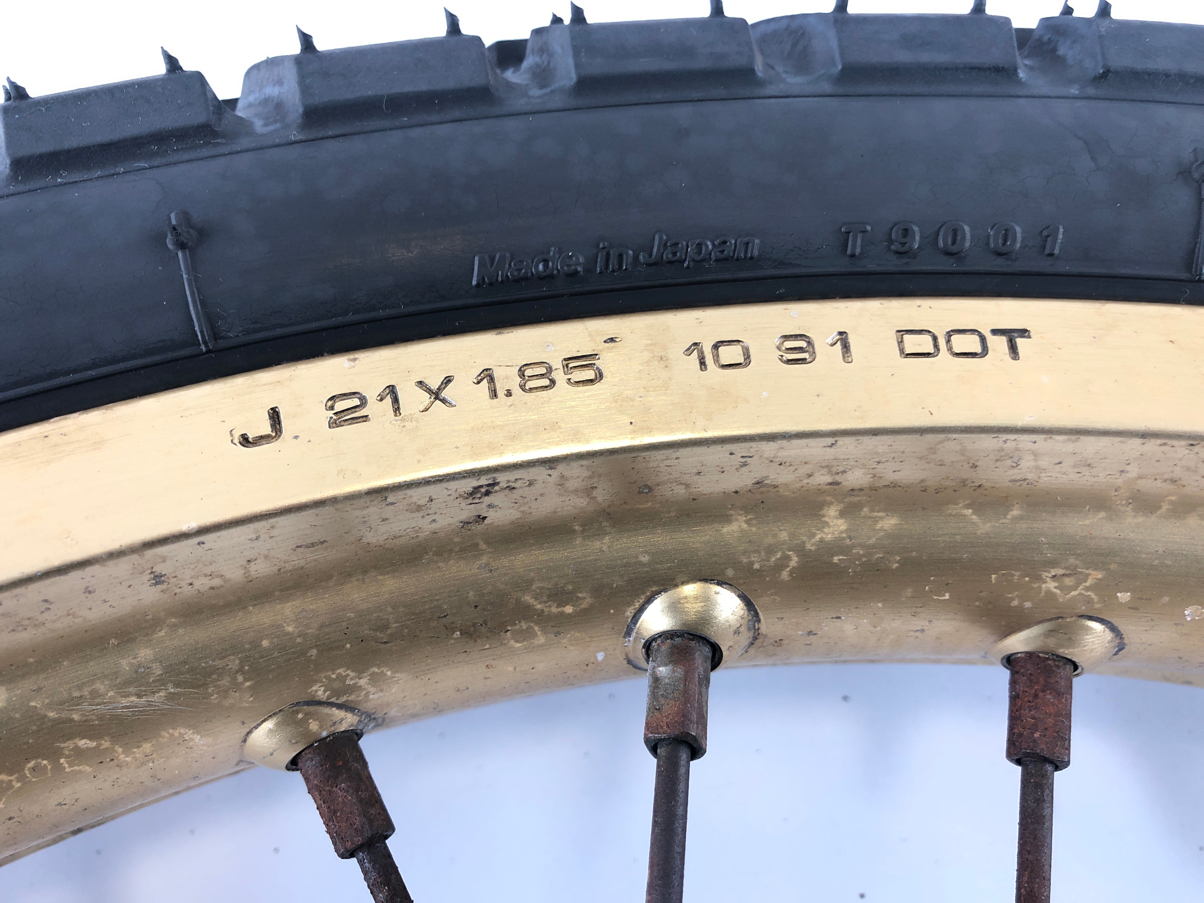 Honda XRV 750 Africa Twin RD04 [1993] - Front Wheel Wheel Rim