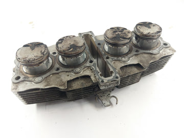 Honda 750 CB Seven Fifty RC42 [1992] - Cilinder met zuigers