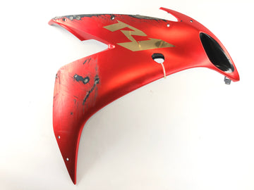 Yamaha YZF R1 RN12 [2005]  - 右上のクラッディング側は強く引っ掻いたのですか？