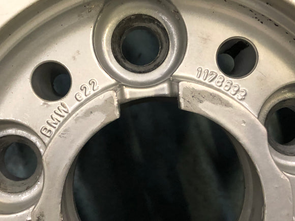 BMW M 535i E28 [1986] - Замена Reserverad