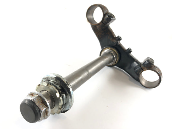 Honda VF 1000 F SC15 [1986]  - 下のフォークブリッジ