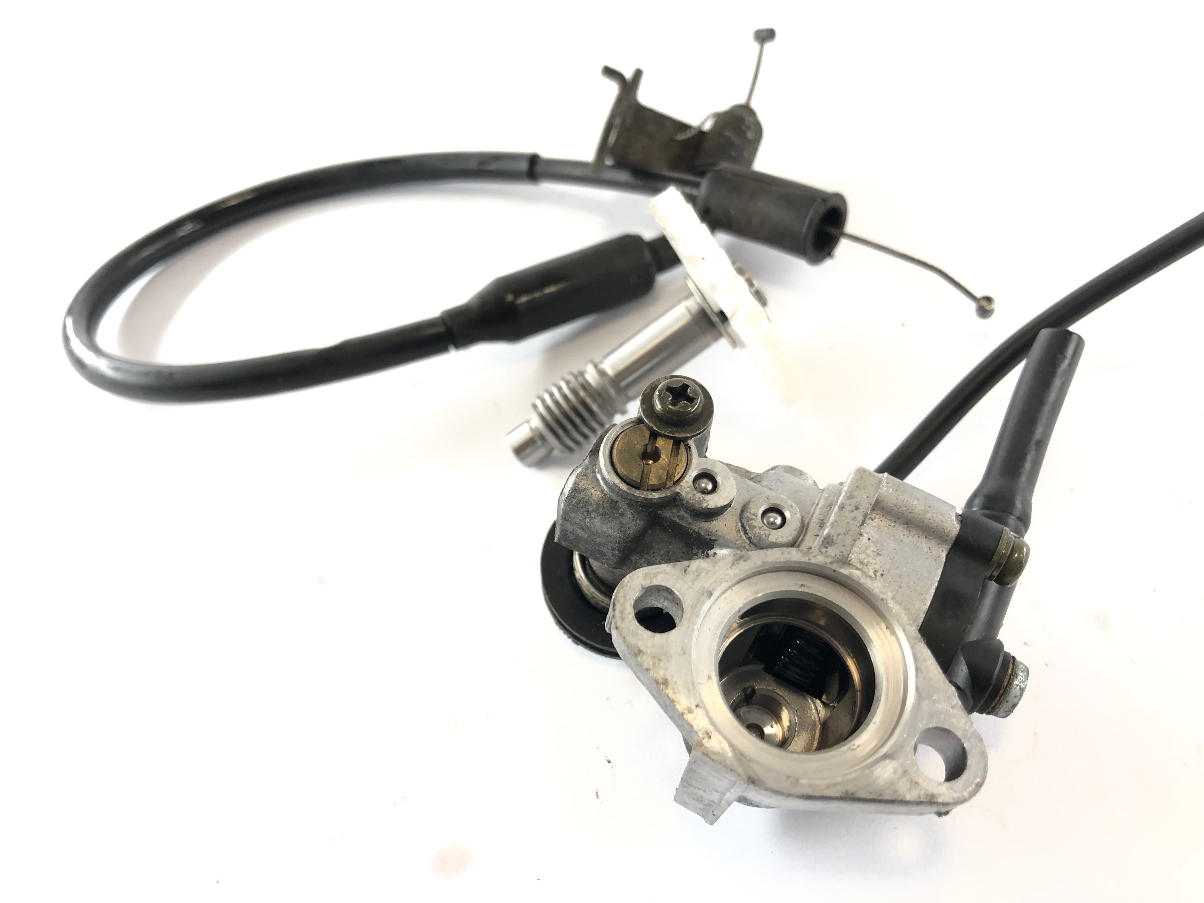 Yamaha TZR 125 4FL [1997] - Oil pump mixture pump