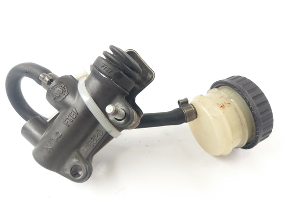 BMW R 1150 R R21 [2001] - Bomba de freno en la parte posterior con controlador de compensación