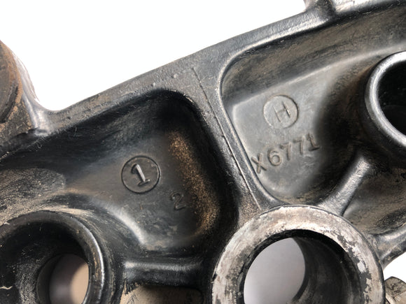 スズキDR 600 SN41A [1986]  - 上記のフォークブリッジ