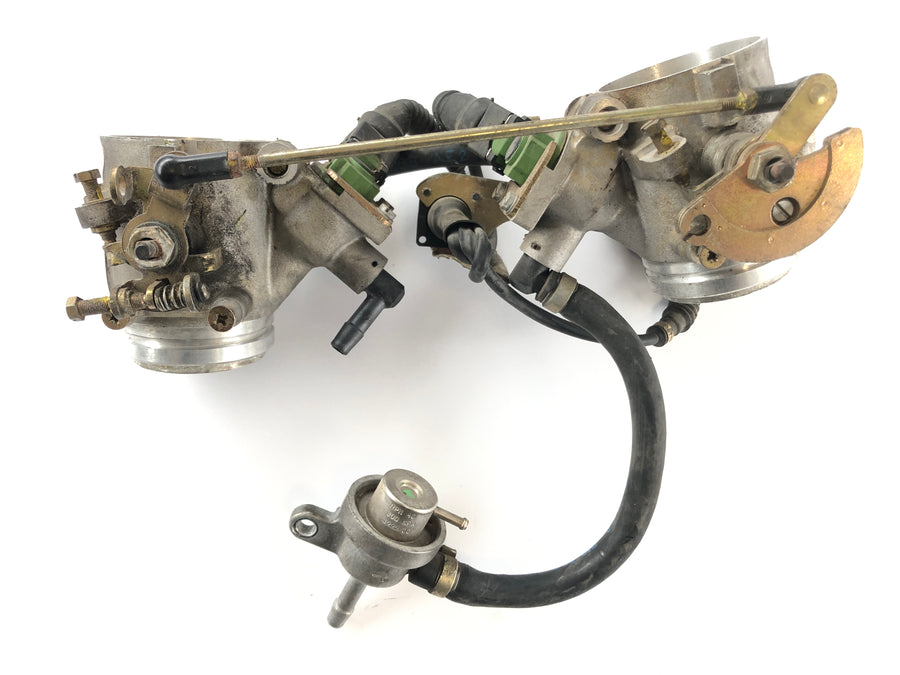 Ducati 888 Strada [1993] - Gassventil