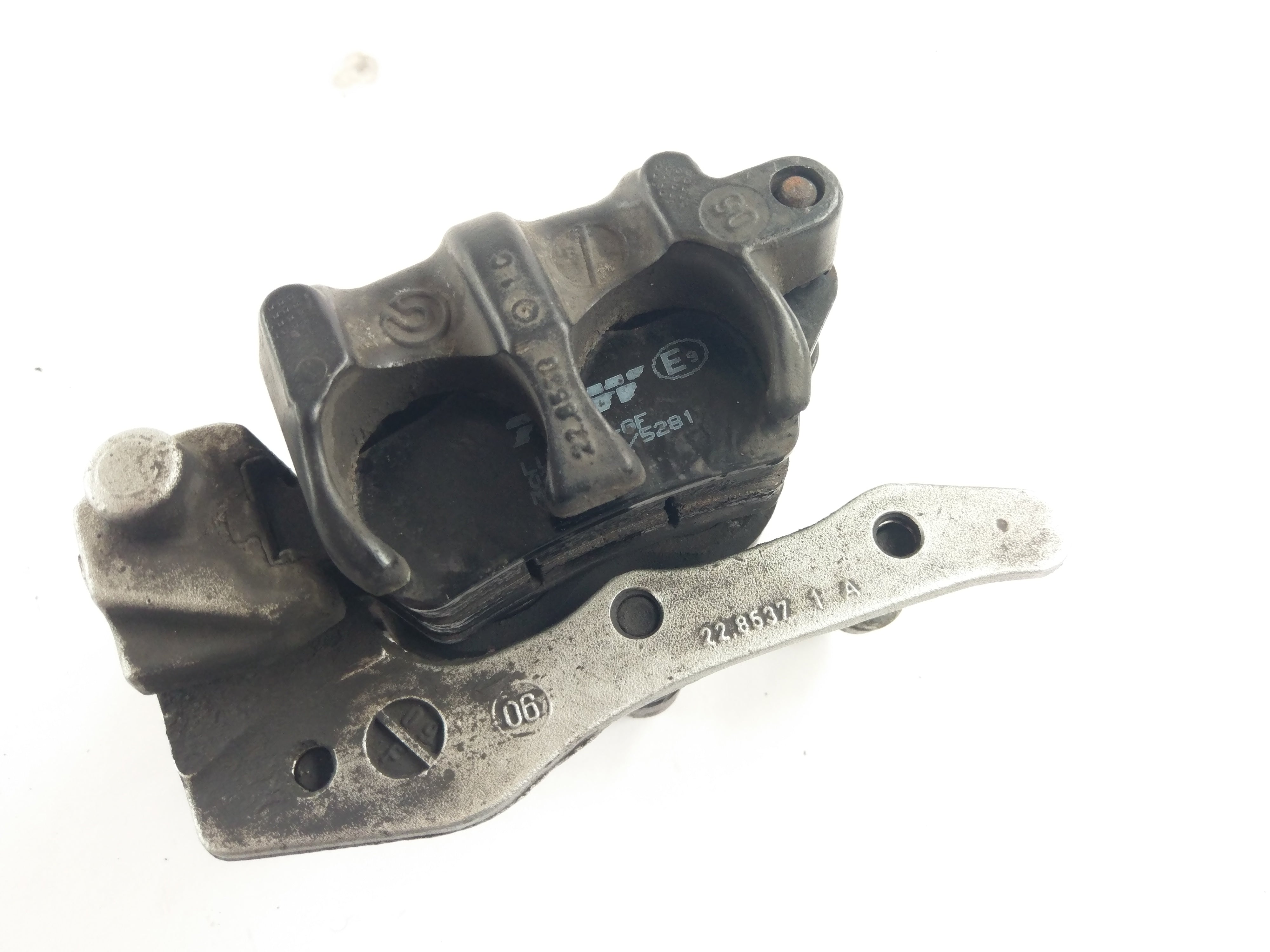 BMW R 1200 R K27 [2007] - Bremssattel hinten